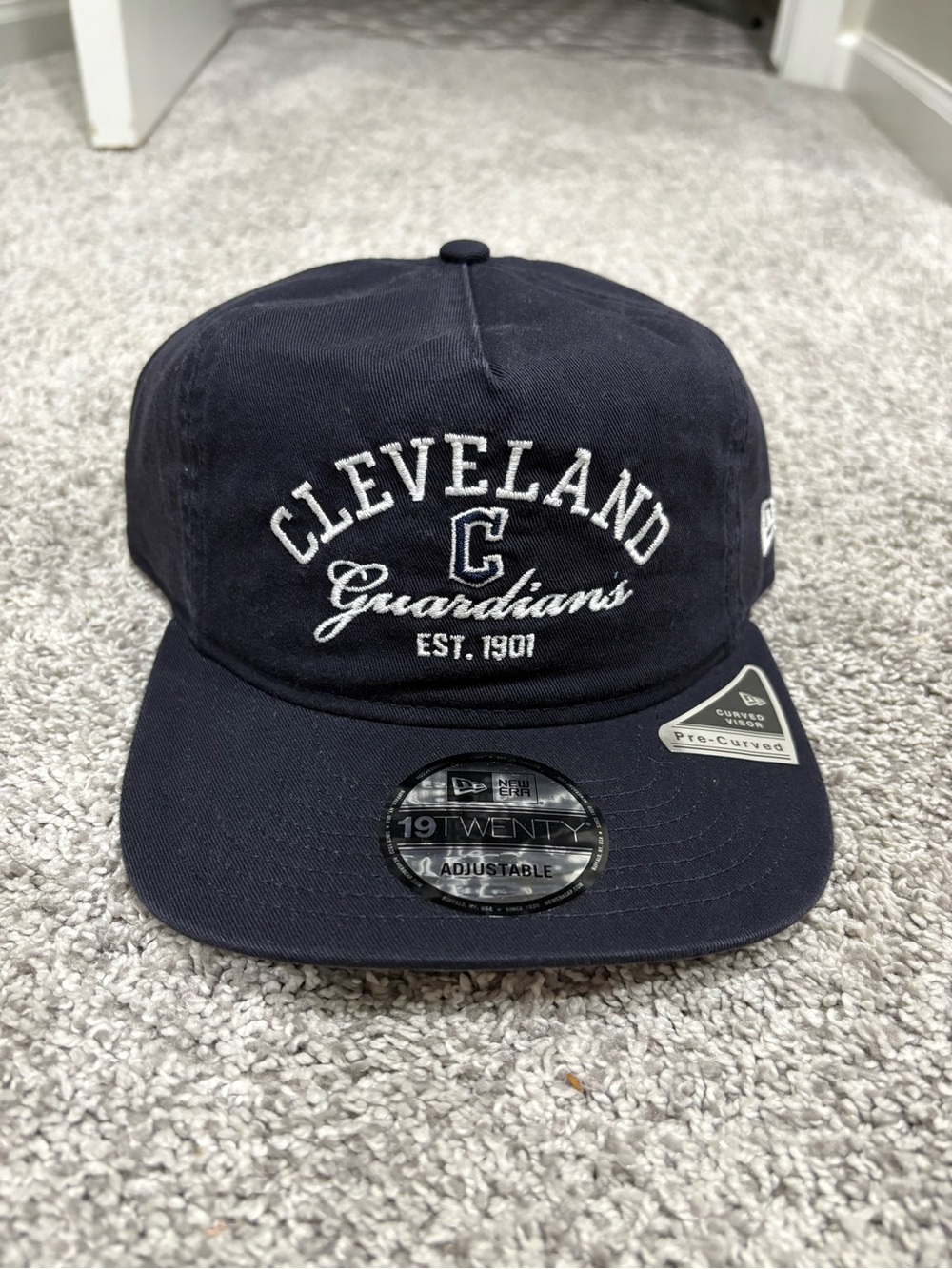 New Era Cleveland Guardians Navy & White 19TWENTY Adjustable Cap